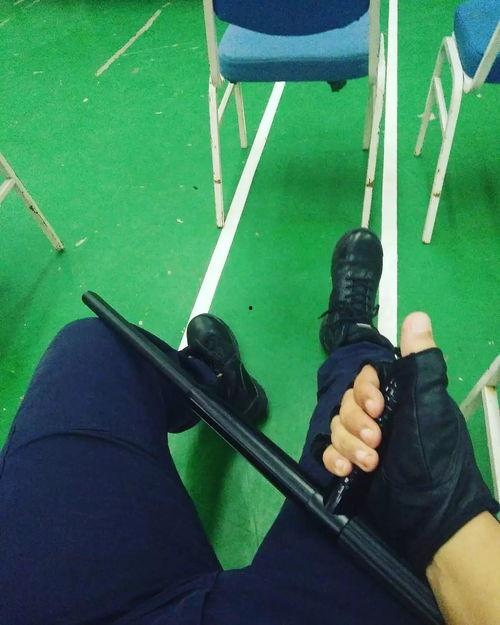 拐杖吃瓜的视频